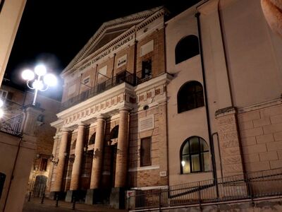 Teatro <br>Fenaroli